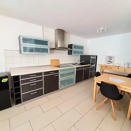 Achtern Diek, Inklusive Stellplatz Und Strandkorb Von Mai Bis September Appartement