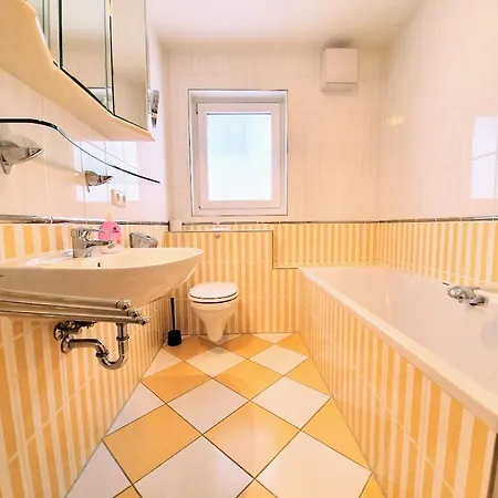 Achtern Diek, Inklusive Stellplatz Und Strandkorb Von Mai Bis September Apartamento